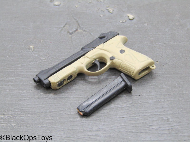 Load image into Gallery viewer, Beige Beretta w/Drop Leg Holster &amp; Removable Magazine
