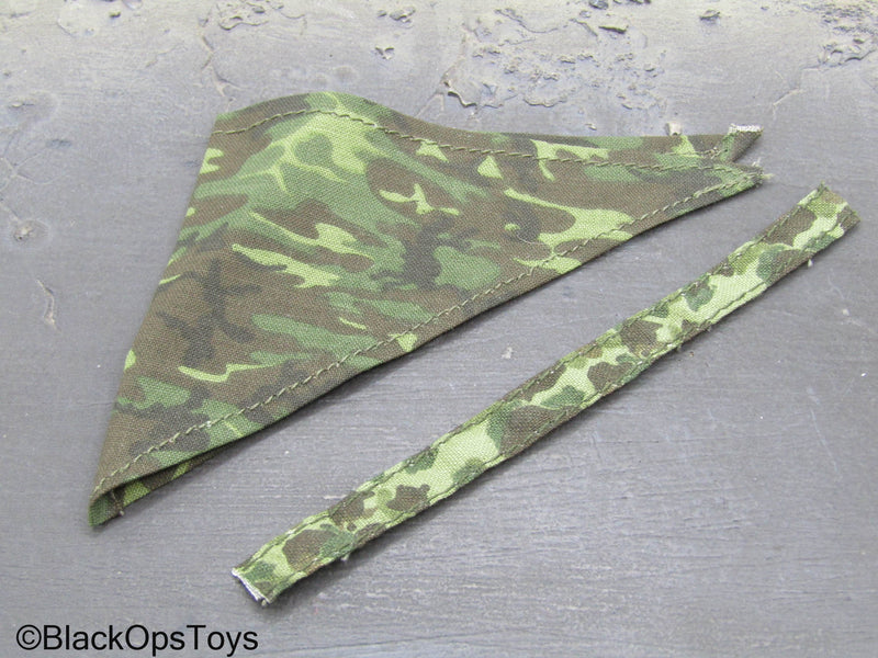 Load image into Gallery viewer, Woodland DPM Camo Bandana
