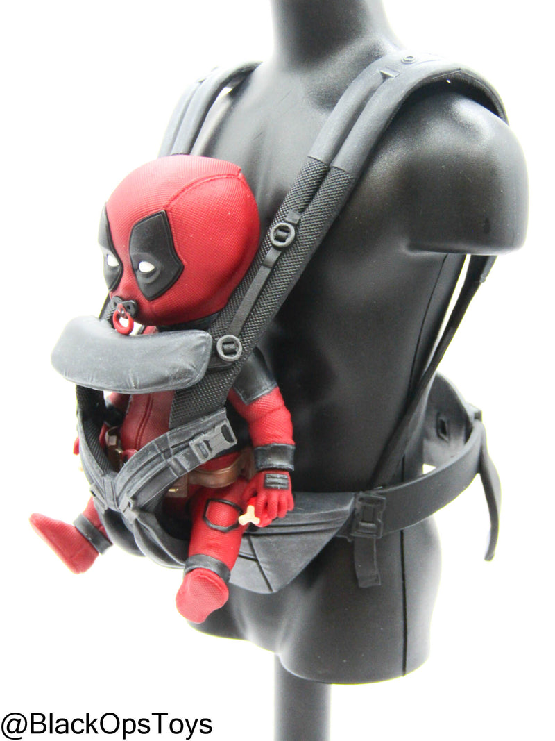 Load image into Gallery viewer, Deadpool &amp; Wolverine - Deadpool - Babypool w/Carrier
