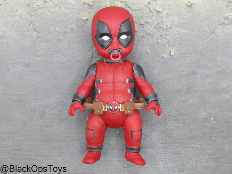 Load image into Gallery viewer, Deadpool &amp; Wolverine - Deadpool - Babypool w/Carrier
