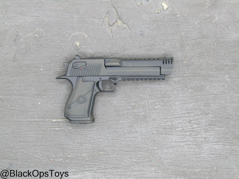 Load image into Gallery viewer, Deadpool &amp; Wolverine - Deadpool - Black .50 Cal Pistol
