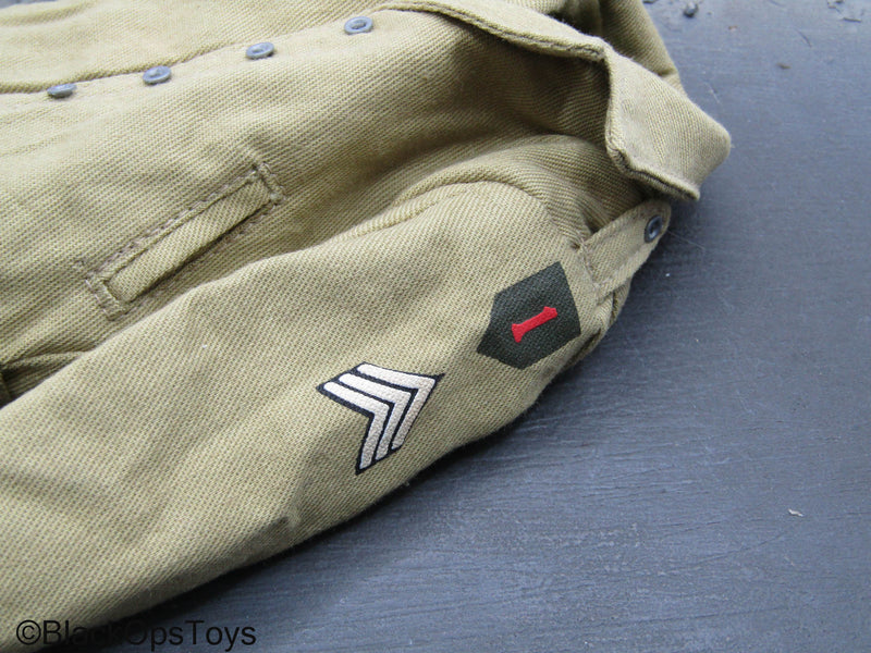 Load image into Gallery viewer, WWII - Tan M41 Sergeant Jacket w/Green Inner Lining
