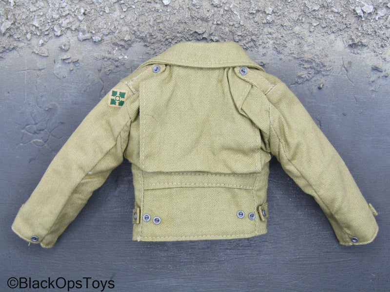 Load image into Gallery viewer, WWII - Tan M41 4th Division Jacket w/Green Inner Lining
