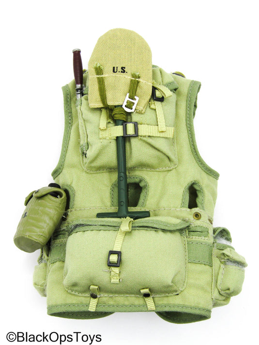 WWII - Tan M1 Flyers Vest w/Gear Set