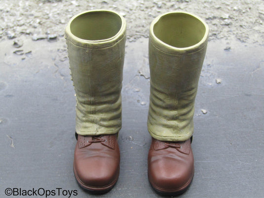 WWII - M-42 Combat Boots w/Gaiters (Foot Type)