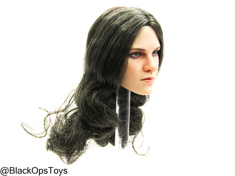 Load image into Gallery viewer, Vietnam Era Female - Female Base Dressed Body w/Head Sculpt
