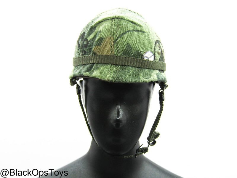 Load image into Gallery viewer, Vietnam Era Female - ERD Leaves Camo Helmet
