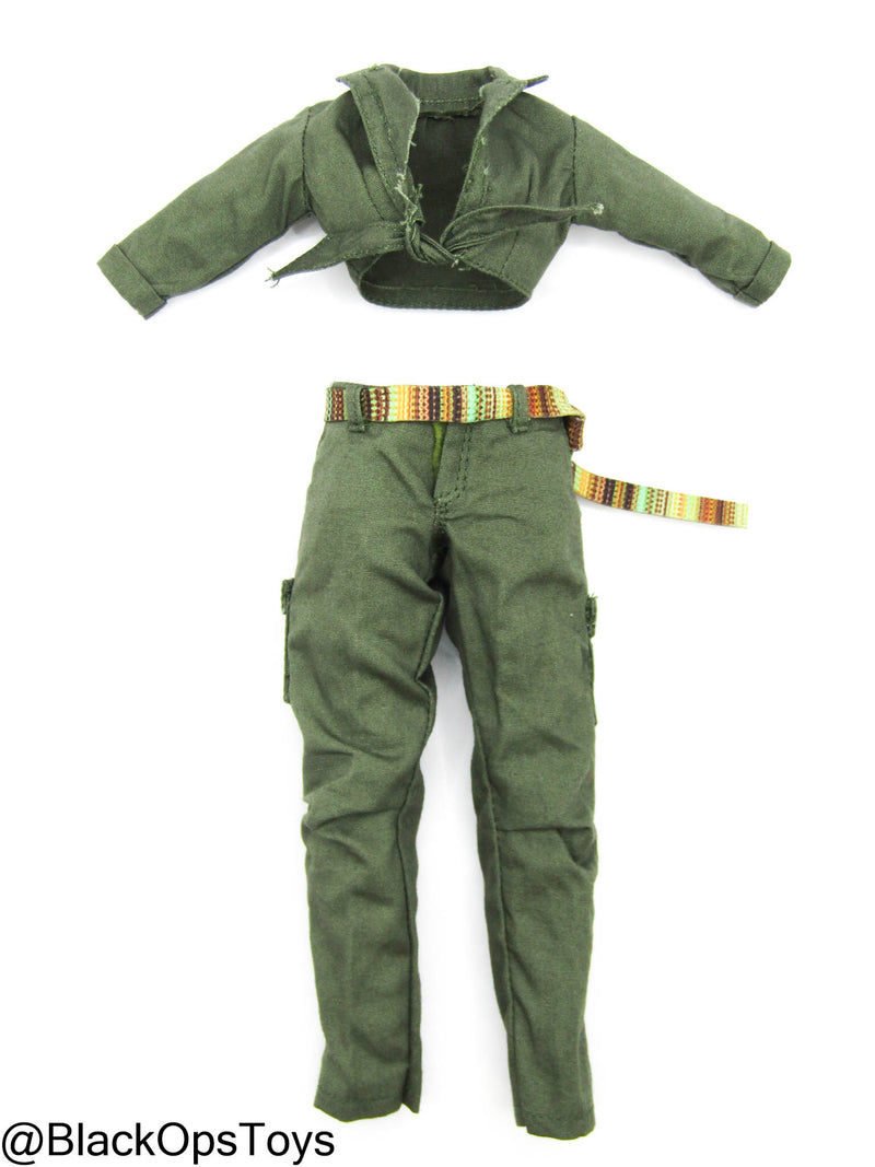 Load image into Gallery viewer, Vietnam Era Female - OD Green Female Combat Uniform w/Hippy Belt
