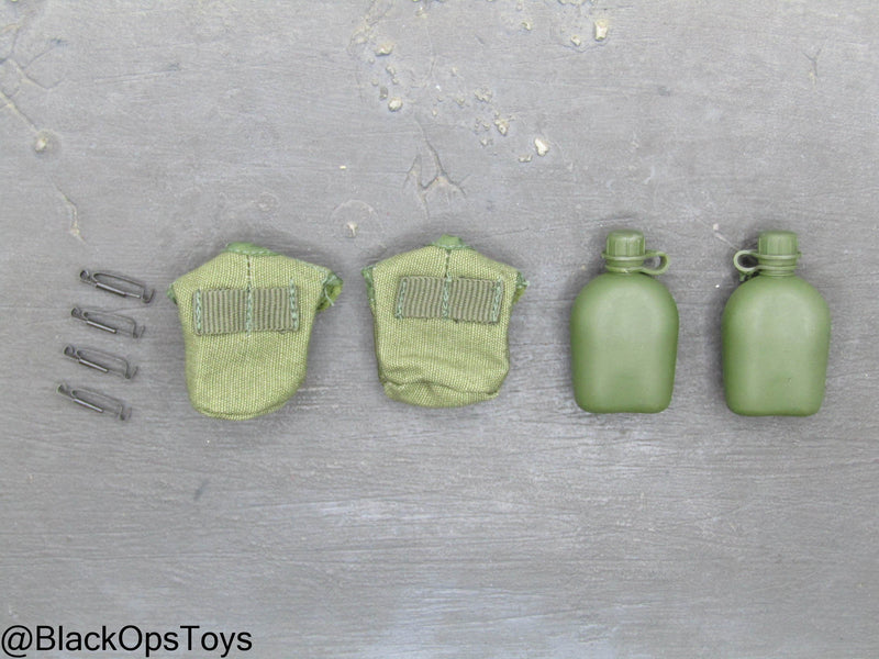 Load image into Gallery viewer, Vietnam Era Female - Canteen &amp; Pouch Set
