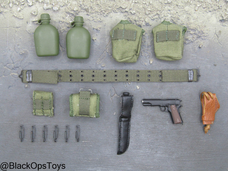 Load image into Gallery viewer, Vietnam Era Female - OD Green Rivet Battle Belt w/Pouch &amp; Gear Set
