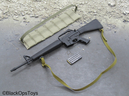 Vietnam Era Male - Black M16 Rifle w/Sling & Bandoleer