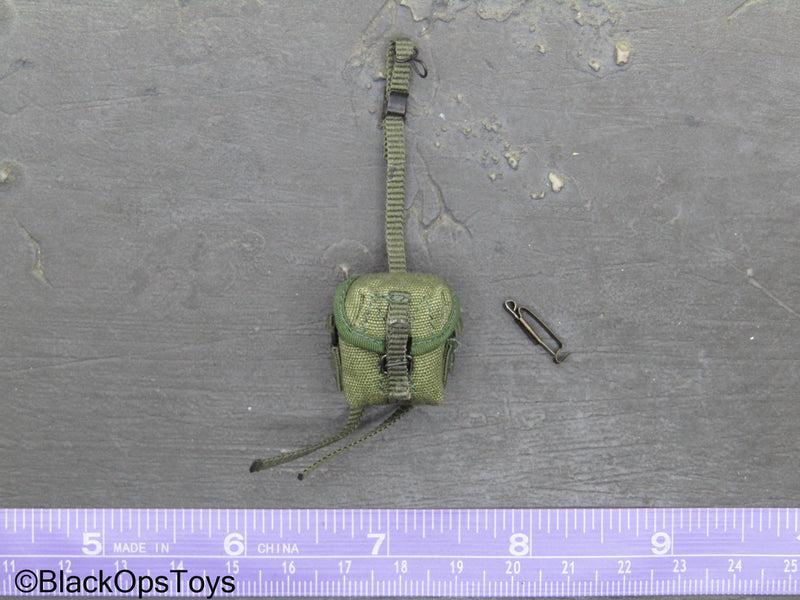 Load image into Gallery viewer, Vietnam Era Male - OD Green Pouch
