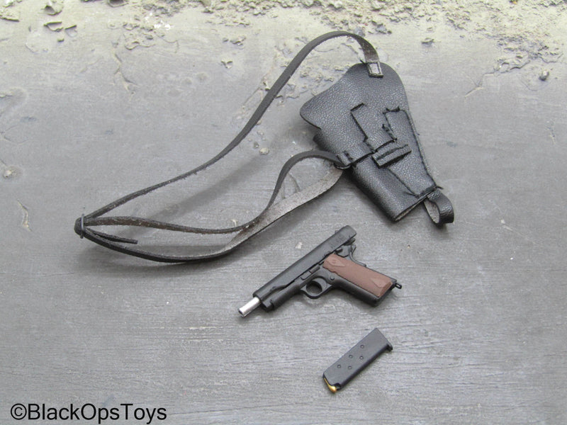 Load image into Gallery viewer, Vietnam Era Male - M1911 Pistol w/Black Leather Like Holster
