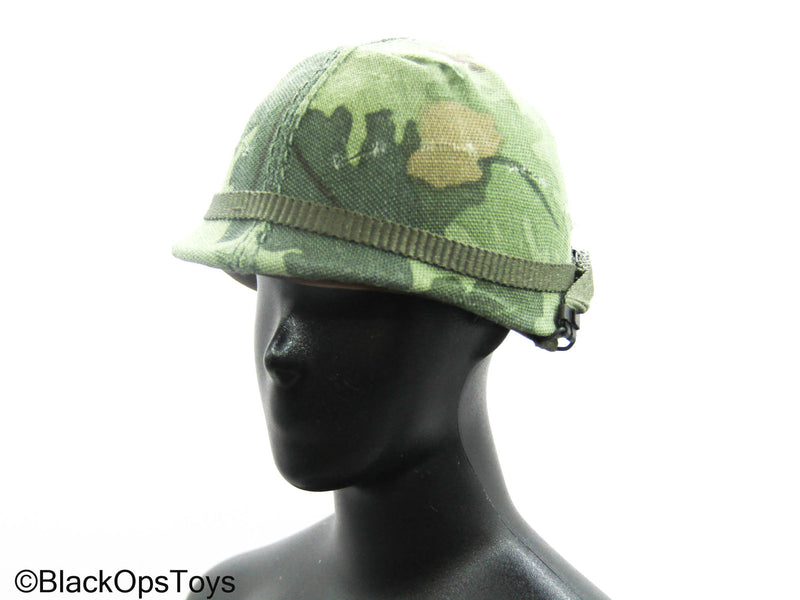 Load image into Gallery viewer, Vietnam Era Male - ERDL Leaf Camo Helmet
