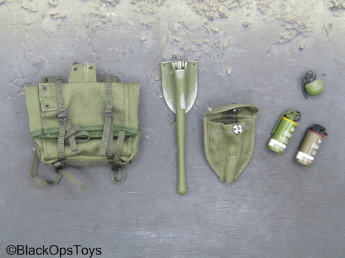 Vietnam Era Male - OD Green Butt Pack w/Entrenching Tool Set