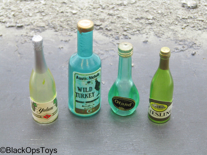 Load image into Gallery viewer, Assorted Bottles Lot 22
