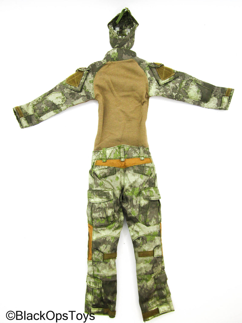 Load image into Gallery viewer, Russian SSO - Pixelated Camo Combat Uniform Set
