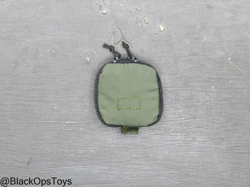 Load image into Gallery viewer, Ukraine Anti Tank Gunner - OD Green MOLLE IFAK Pouch
