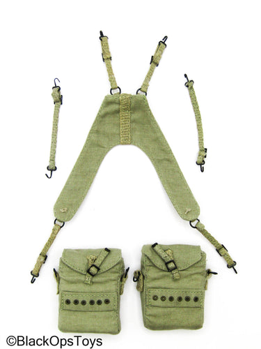 WWII - Tan Cloth Medic Pouch Set w/Suspenders
