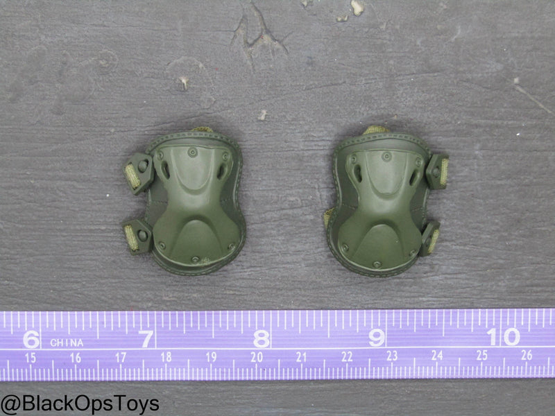 Load image into Gallery viewer, Ukraine Anti Tank Gunner - OD Green Knee Pads
