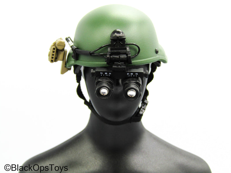 Load image into Gallery viewer, Delta Force SFOD - Green Helmet w/NVG Set
