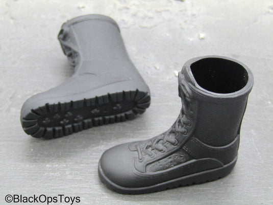 Black Combat Boots (Foot Type)