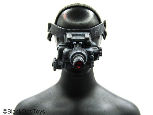 Weathered Skullcrusher w/NVG (Red Lens)