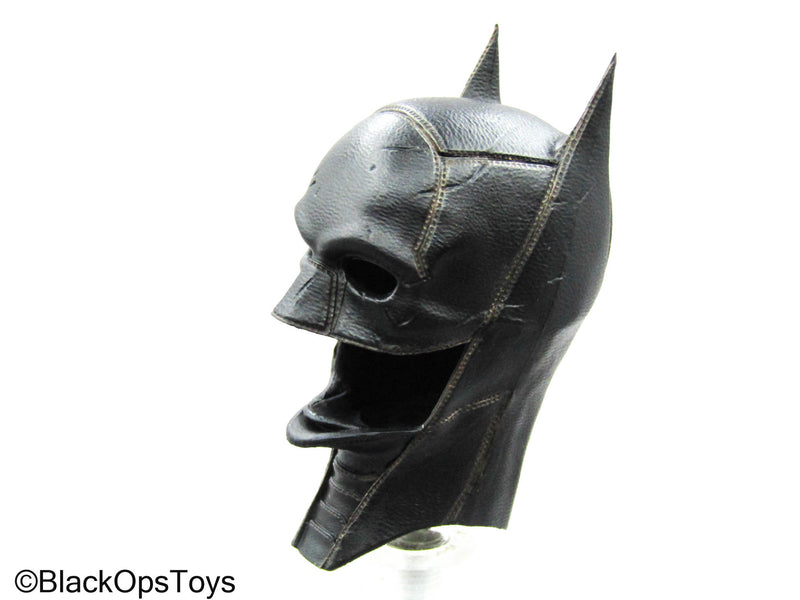 Load image into Gallery viewer, The Batman - Black Mask
