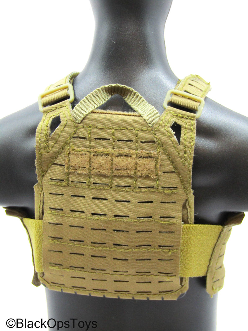 Load image into Gallery viewer, Russian SSO - Tan MOLLE Fantom Plate Carrier Vest
