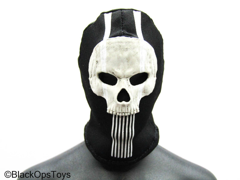 Load image into Gallery viewer, Doomsday Guardian - Black Skull Balaclava w/Gloves
