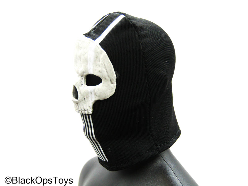 Load image into Gallery viewer, Doomsday Guardian - Black Skull Balaclava w/Gloves
