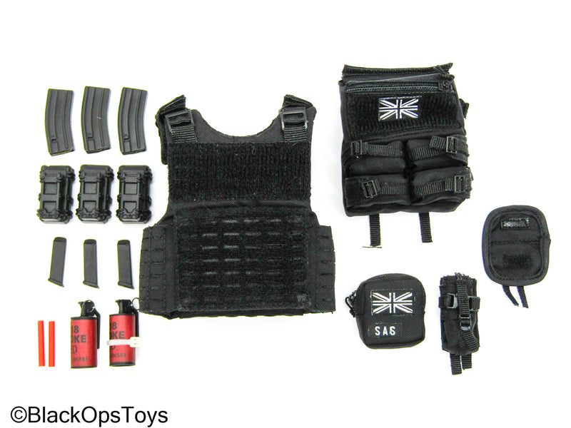 Load image into Gallery viewer, Doomsday Guardian - Black MOLLE Vest w/Pouch Set
