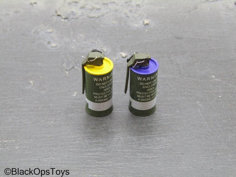 Load image into Gallery viewer, Vietnam US Army LRRP - Metal Yellow &amp; Violet M18 Smoke Grenades
