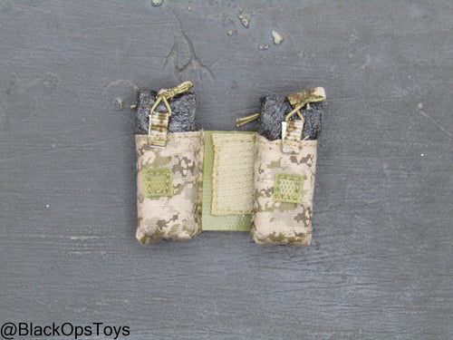 AOR-1 Camo Expander Wing Pouch