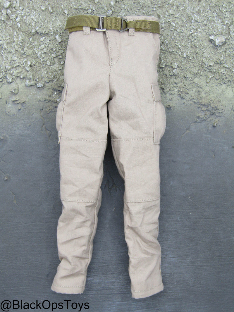 Load image into Gallery viewer, FDE Tan Cargo Pants w/Belt
