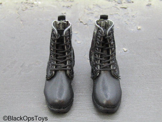 Shock Worker - Black & Pixelated Camo Female Combat Boots (Foot Type)