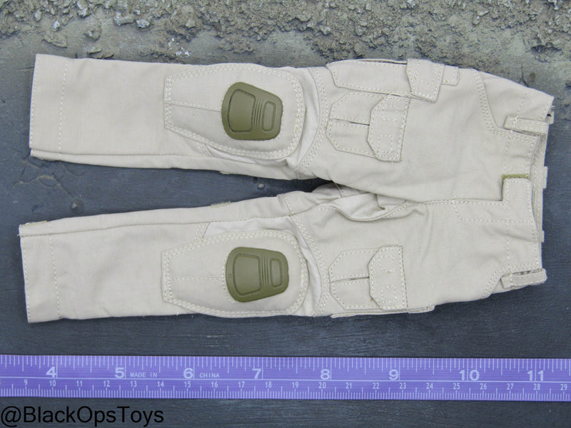 Load image into Gallery viewer, French Commandement - Tan Combat Pants
