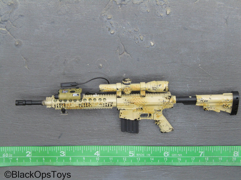 Load image into Gallery viewer, SMU Delta Force Chronology Ver 2006 - Desert SR-25K Rifle w/Attachment Set
