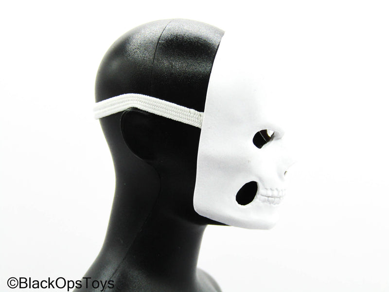 Load image into Gallery viewer, Psychopathic James - White Skull Mask
