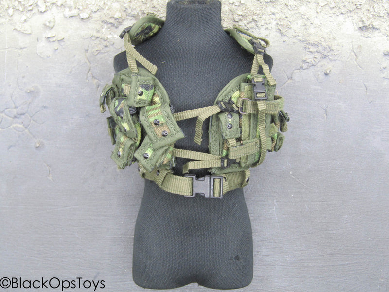 Load image into Gallery viewer, USAF Special Ops Set Woodland Version - MINT IN OPEN BOX
