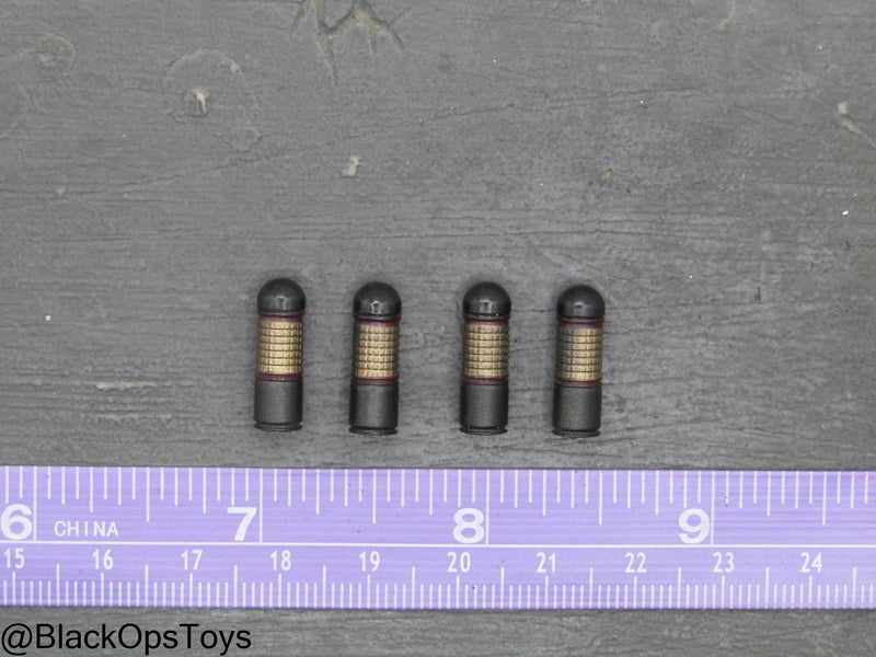 Load image into Gallery viewer, John Connor - 37mm Grenade Set (x3)
