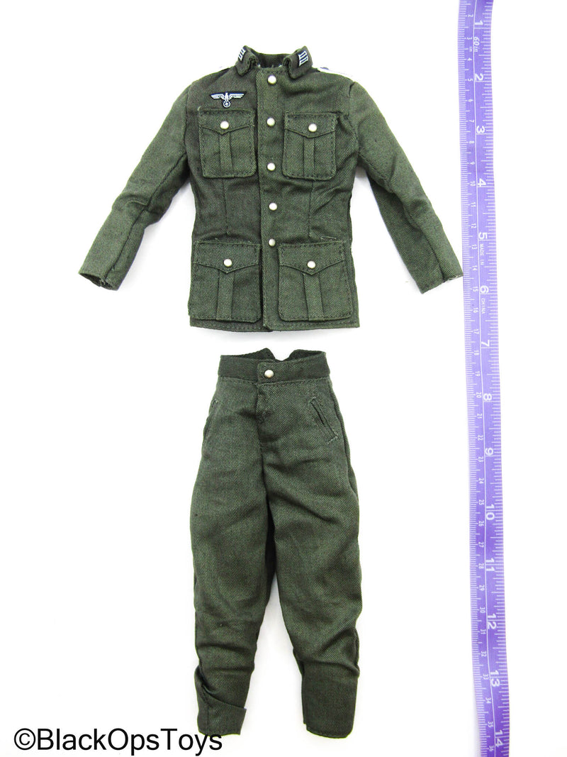 Load image into Gallery viewer, WWII German - M36 Private Uniform Set
