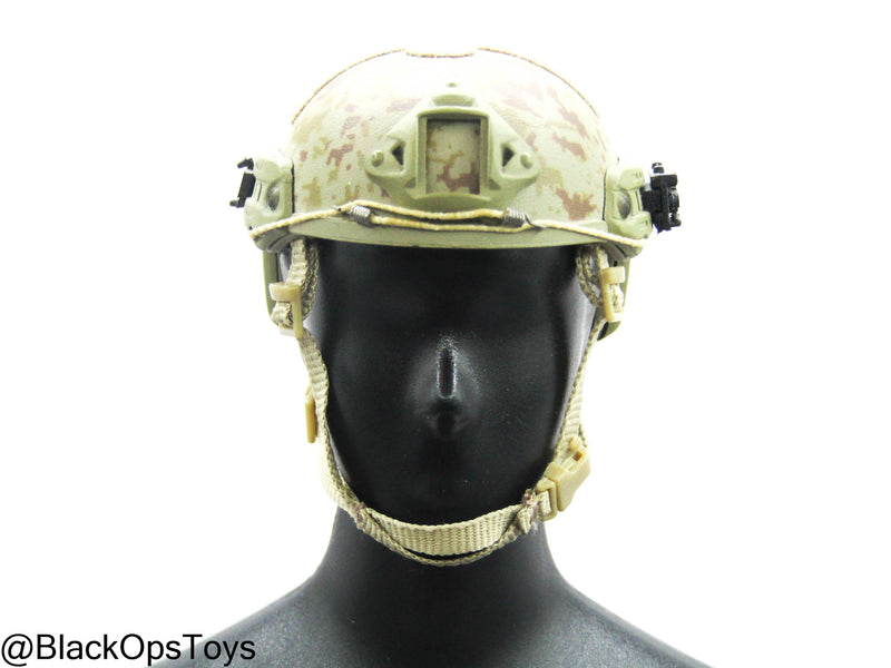 Load image into Gallery viewer, AOR-1 Camo FAST Helmet
