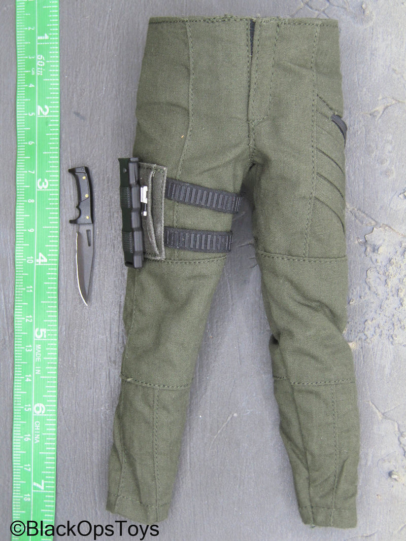 Load image into Gallery viewer, Infinity War - Winter Soldier - OD Green Pants w/Combat Knife
