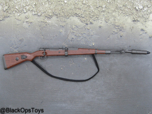 WWII German - Kar 98k Rifle w/Schiessbecher Grenade Launcher