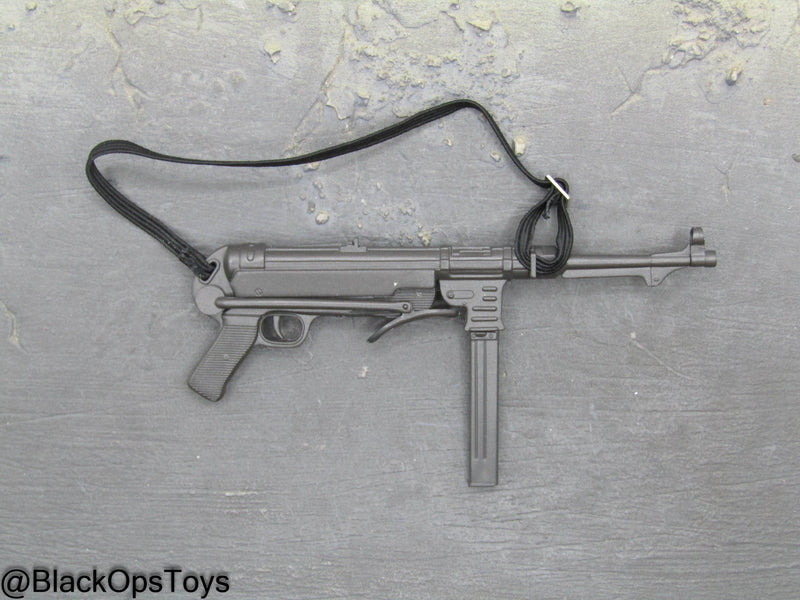 Load image into Gallery viewer, WWII German - MP 40 w/Foldable Stock
