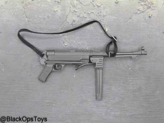 WWII German - MP 40 w/Foldable Stock