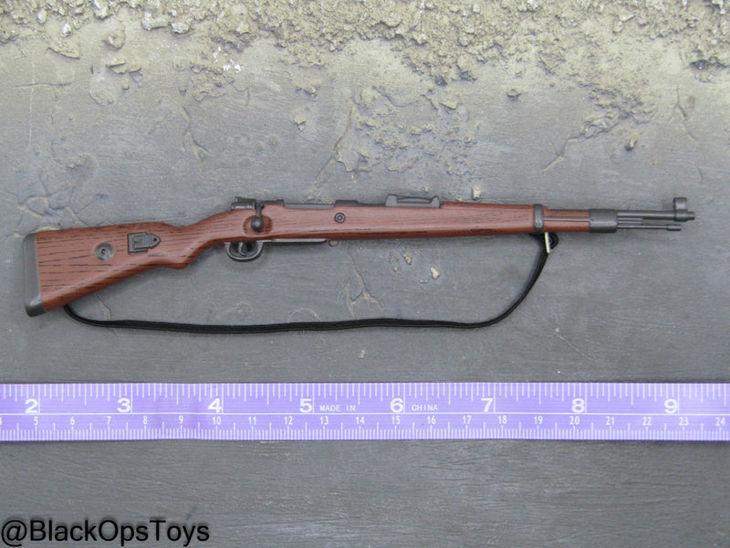 Load image into Gallery viewer, WWII German - Kar 98k Rifle w/Sling
