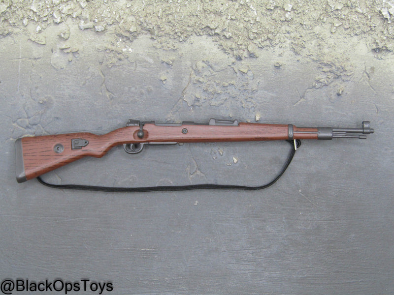 Load image into Gallery viewer, WWII German - Kar 98k Rifle w/Sling
