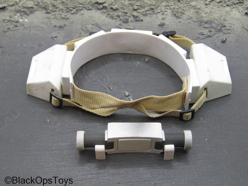 Load image into Gallery viewer, Star Wars Episode VI Scout Trooper - Utility Belt
